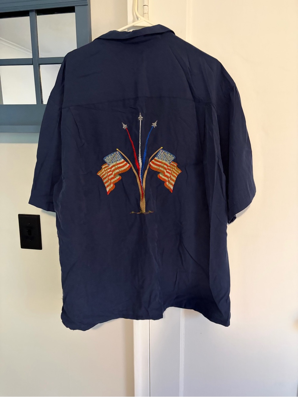 BAMBOO Navy Short-Sleeve Shirt with Green Palm Embroidery